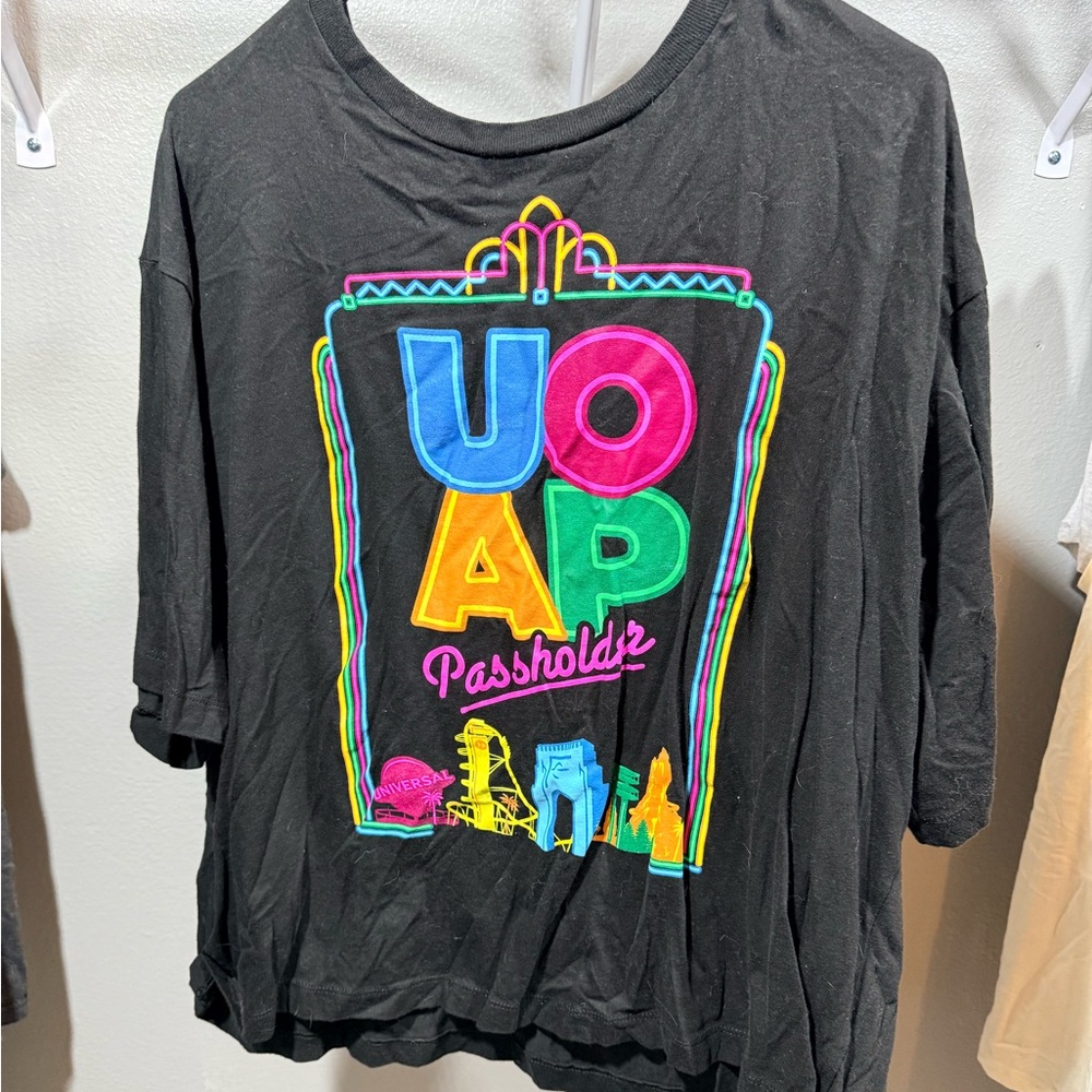 Universal Orlando Annual Passholder T-Shirt